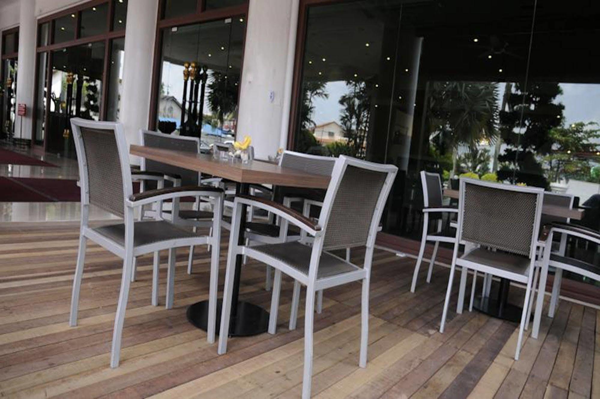 The Katerina Hotel Batu Pahat Zewnętrze zdjęcie